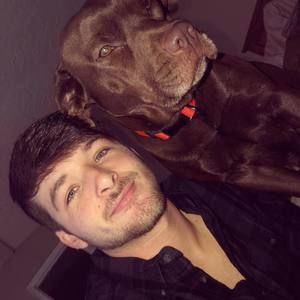 Meet your Posher, Derrick